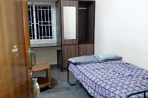 Aadhavan Rooms For Rent image