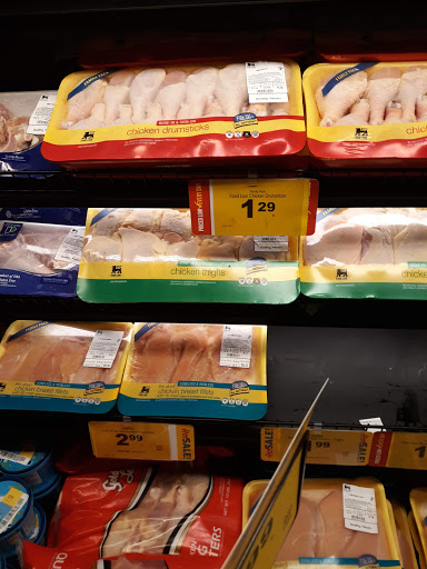 Grocery Store «Food Lion», reviews and photos, 1200 Beaver Brook Plz, New Castle, DE 19720, USA