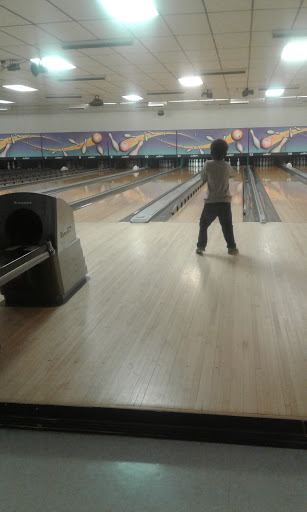 Bowling Alley «Gilmore Lanes», reviews and photos, 5595 Dixie Hwy, Fairfield, OH 45014, USA