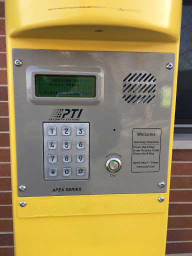 Storage Facility «Extra Space Storage», reviews and photos, 4747 W Cal Sag Rd, Crestwood, IL 60445, USA