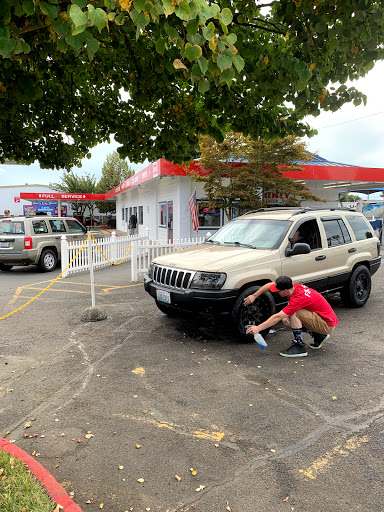 Car Wash «Hazel Dell Car Wash», reviews and photos, 8200 NE Hwy 99, Vancouver, WA 98665, USA