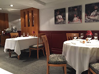 Atmosphère du Restaurant gastronomique Auberge du Cheval Blanc à Bayonne - n°5