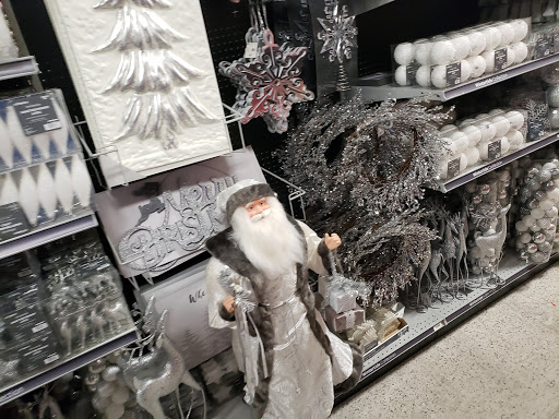 Shopping Mall «Macomb Mall», reviews and photos, 32233 Gratiot Ave, Roseville, MI 48066, USA