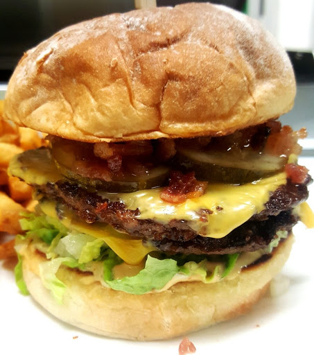 Bowling Alley «10Pin Bowling Lounge», reviews and photos, 330 N State St, Chicago, IL 60654, USA