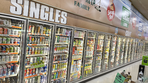 Liquor Store «9th Ave. Liquor Warehouse», reviews and photos, 750 9th Ave, Longmont, CO 80501, USA