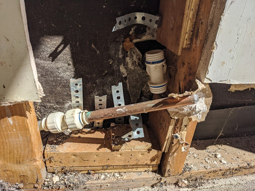 Plumber «Radiant Plumbing & Air Conditioning», reviews and photos, 901 Reinli St, Austin, TX 78751, USA