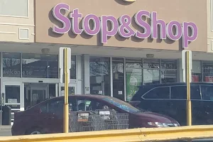 Stop & Shop image