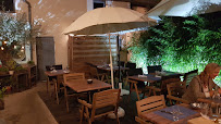 Atmosphère du Restaurant italien Da'Mino à Coye-la-Forêt - n°2