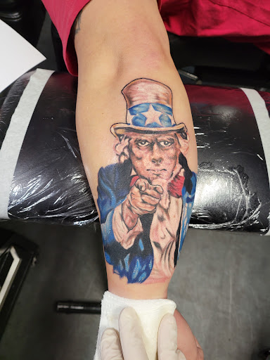 Tattoo Shop «Inkline Private Tattoo Studio», reviews and photos, 470 N Santa Fe Ave, Fountain, CO 80817, USA