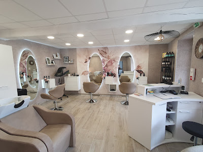 Allisson coiffure à Izernore