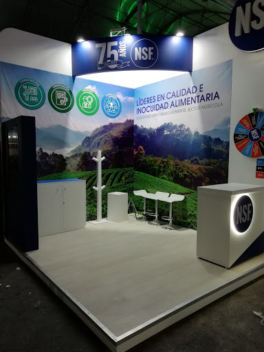 Stands y Displays Concepto Creativo