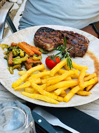 Steak du Restaurant de spécialités provençales Le Petit Pavillon à Marseille - n°10