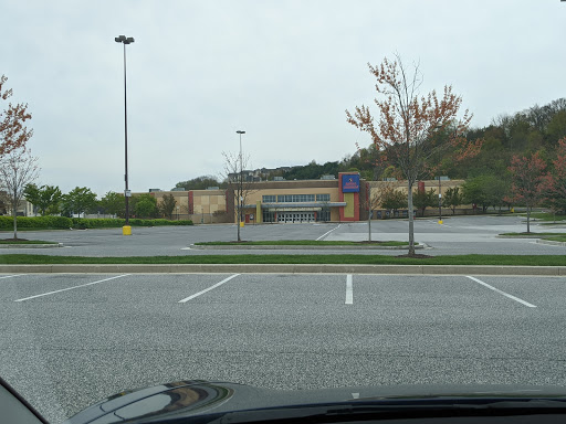 Movie Theater «Regal Cinemas Hunt Valley 12», reviews and photos, 11511 McCormick Rd, Hunt Valley, MD 21030, USA