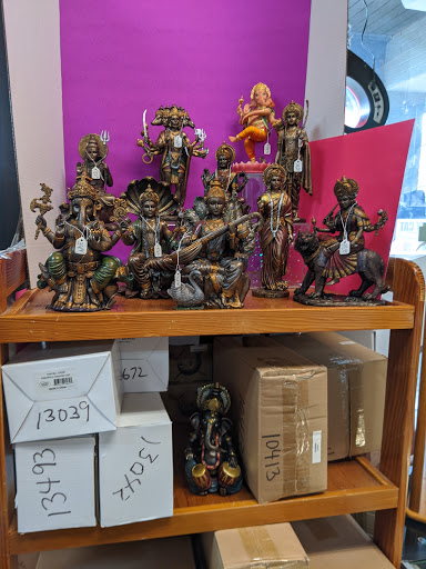 Gift Shop «Simple Strands», reviews and photos, 115 Merchants Square, Cumming, GA 30040, USA