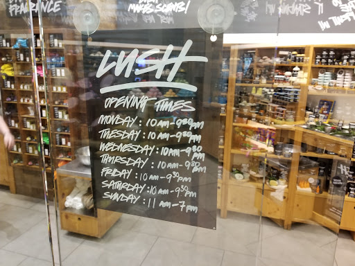 Cosmetics Store «Lush Cosmetics», reviews and photos, 2002 Annapolis Mall Rd, Annapolis, MD 21401, USA