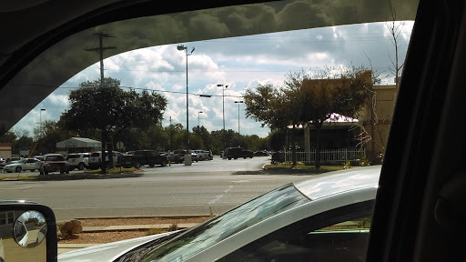 Grocery Store «H-E-B Grocery», reviews and photos, 101 S Clay St, Ennis, TX 75119, USA