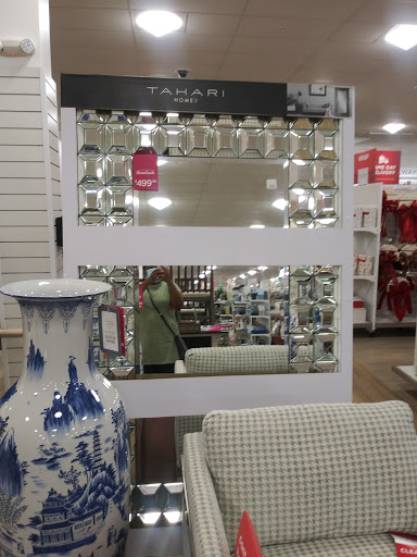 Department Store «T.J. Maxx», reviews and photos, 250 Grove St, Braintree, MA 02184, USA