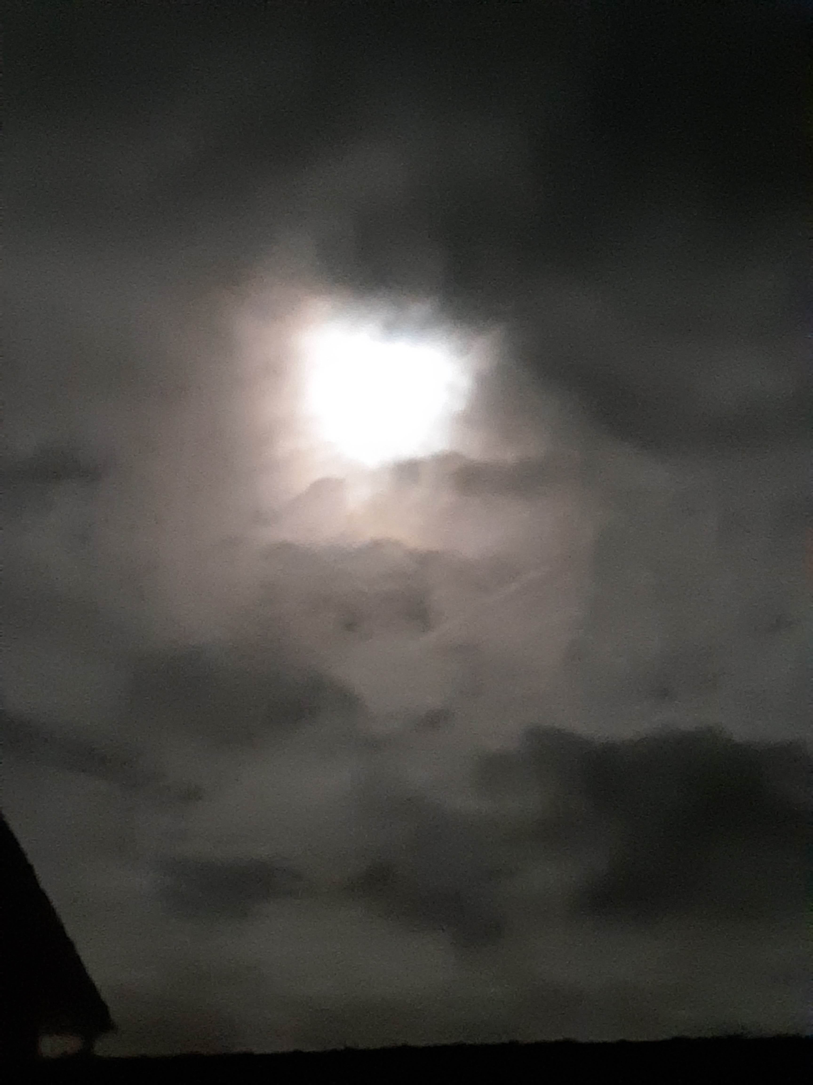 Photo n° 11 de l'avis de JÉJÉ. fait le 29/12/2018 à 13:48