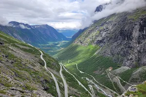 The Trolls Path Viewpoint image