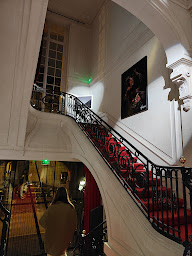 Photo n°18 de Café Harcourt à Paris ()