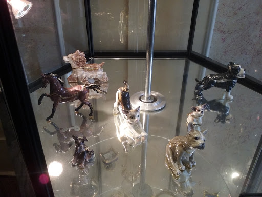 Jewelry Store «Classic Gold Jewelers», reviews and photos, 383 Main St, Longmont, CO 80501, USA