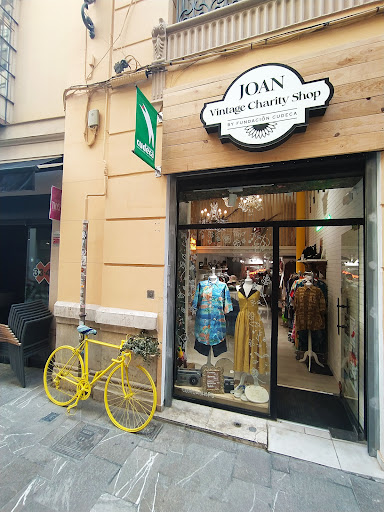 JOAN Vintage Charity Shop - Fundación Cudeca