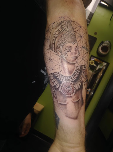 Tattoo Shop «Irish Ink Tattoo», reviews and photos, 235 W Main St, Greenfield, IN 46140, USA