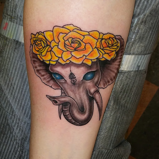 Tattoo and Piercing Shop «Miraculous Creations», reviews and photos, 387 Park Ave, Worcester, MA 01610, USA