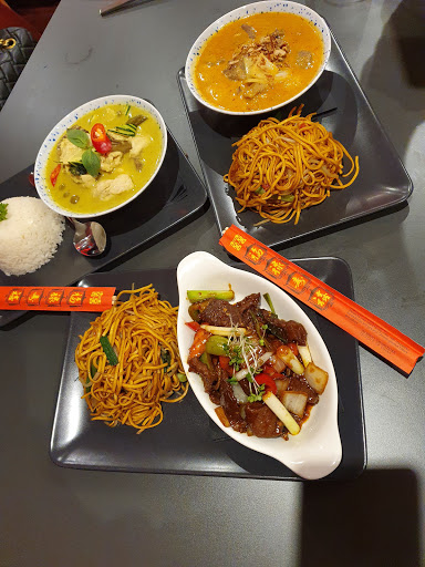 Dee Wai Thai and Chinese Cuisine