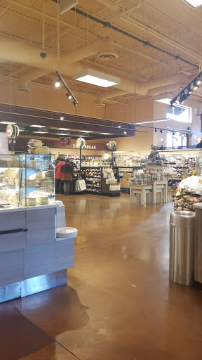 Gourmet Grocery Store «Metropolitan Market», reviews and photos, 2320 42nd Ave SW, Seattle, WA 98116, USA