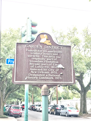 Book Store «Garden District Book Shop», reviews and photos, 2727 Prytania St, New Orleans, LA 70130, USA