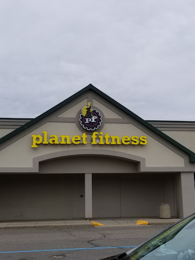 Gym «Planet Fitness», reviews and photos, 1007 E Grand River Ave, Brighton, MI 48116, USA