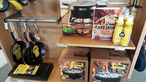 Camping Store «REI», reviews and photos, 970 W Eisenhower Pkwy, Ann Arbor, MI 48103, USA