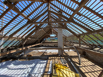 ALC BOIS ANNECY,CHARPENTIER,COUVREUR,ZINGUEUR,OSSATUREBOIS,MAISON INDIVIDUELLE,BARDAGE,CARPORT,SURÉLÉVATION,CHALET à Annecy