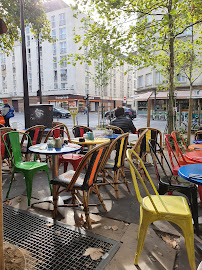 Atmosphère du Restaurant L' Artiste à Paris - n°4