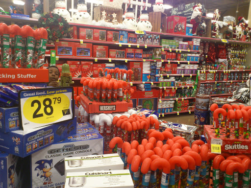 Grocery Store «Kroger», reviews and photos, 6660 Poplar Ave, Germantown, TN 38138, USA