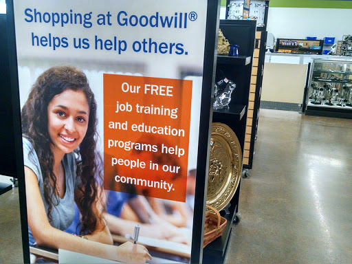 Thrift Store «Goodwill Mt. Vernon», reviews and photos