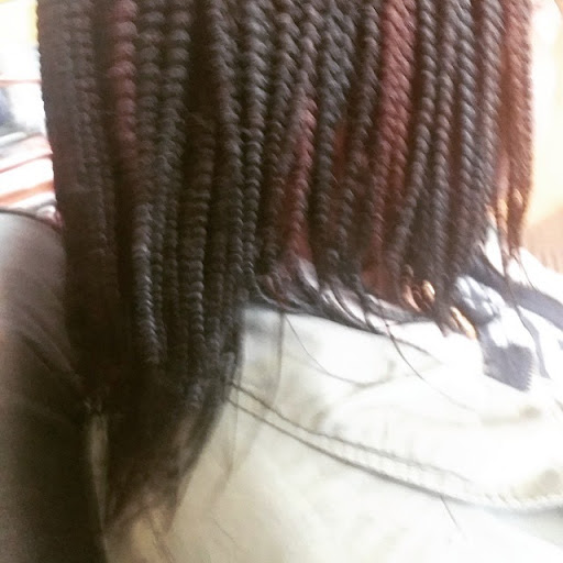 Shopping Mall «Eagledale Plaza Shopping Center», reviews and photos, 2802 Lafayette Rd, Indianapolis, IN 46222, USA