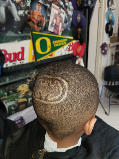 Barber Shop «all welcome barber shop», reviews and photos, 7723 Mariposa Ave, Citrus Heights, CA 95610, USA