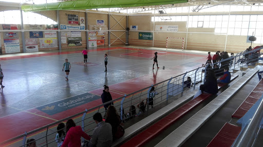 Pabellón Polideportivo “ÁNGEL LANCHO”. en Quintanar del Rey, Cuenca