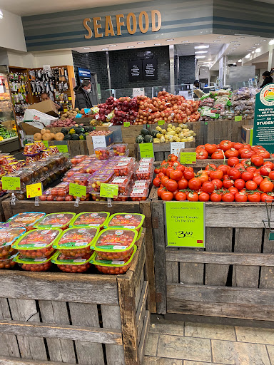 Grocery Store «Whole Foods Market», reviews and photos, Whole Foods Market, 110 Bloomingdale Rd, White Plains, NY 10605, USA