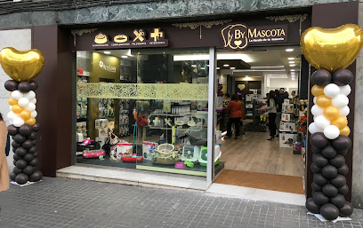 By Mascota Maragall Barcelona - Tienda Mascotas, Consulta Veterinaria, Peluquería Canina - Servicios para mascota en Barcelona