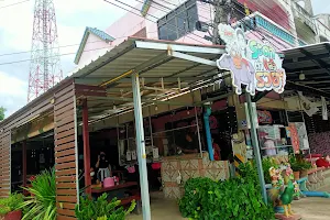 ร้านส้มตำระดำตำแล้วรวย image