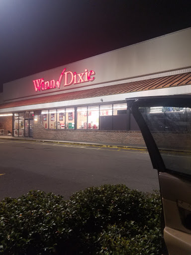 Grocery Store «Winn-Dixie», reviews and photos, 5802 54th Ave N, Kenneth City, FL 33709, USA