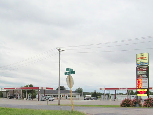 Convenience Store «Weiler Convenience Stores», reviews and photos, 2401 E 4th St, Marshfield, WI 54449, USA