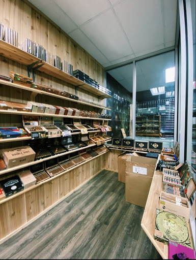 Tobacco Shop «Cloud 9 Smoke Shop», reviews and photos, 2136 Corporate Center Dr, Trinity, FL 34655, USA