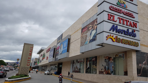 Tiendas para comprar jerseys navideños Tegucigalpa