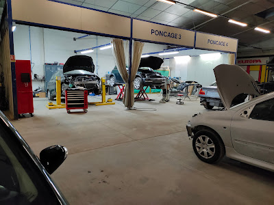 ZeCarrossery - Carrosserie Scuderia à Châteauroux