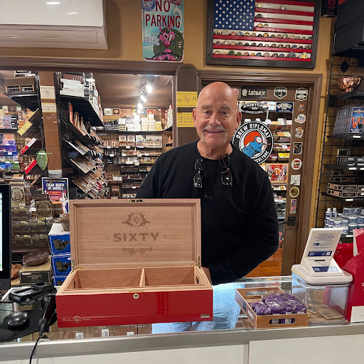 Cigar Shop «CIGAR CLUB», reviews and photos, 1407 Standiford Ave, Modesto, CA 95350, USA