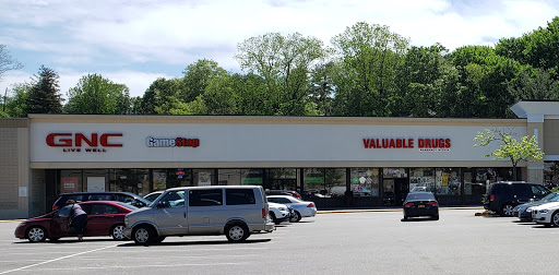 Shopping Mall «Crossroads Shopping Center», reviews and photos, 409 Tarrytown Rd, White Plains, NY 10607, USA